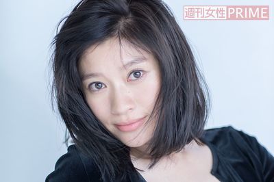 篠原涼子の“欲ばり”な一面「ラーメン3つも頼んでしまって（笑）」