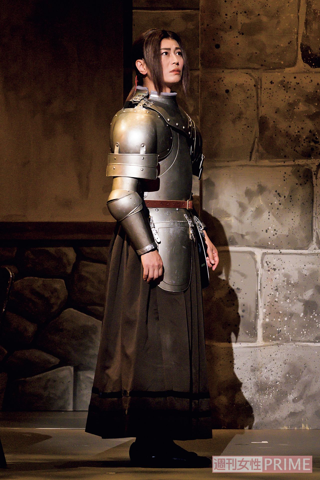 18世紀フランス。革命の象徴となるジャンヌ・ダルクのような女性を求められ……