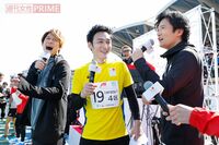 『パラ駅伝』で草なぎが激走！　稲垣＆香取も「心がひとつになって、胸が熱く」