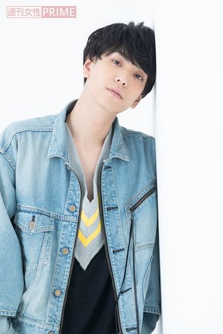 黒羽麻璃央　撮影／吉岡竜紀