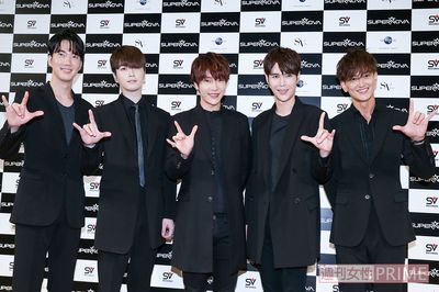 超新星からSUPERNOVAへ…再スタートした5人が宣言「ミルキーを守ります」