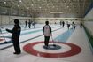 冬季五輪では毎回話題になるが、設備面等でハードルが高いカーリング(写真はイメージです)