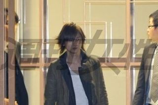 堂本光一が番組で抱えたヒツジの抱き枕が完売続出