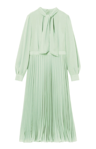 カンポグランデ市で着用された『ANAYI』のワンピース。岐阜県でもお召しになられていた。価格は6万9800円。（ブランド公式HPより）