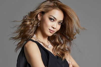 2008年度ミス・ユニバース日本代表の美馬寛子（みま・ひろこ）（C）MY group