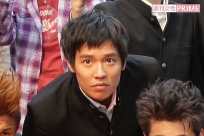 小出恵介「仏頂面で“俺は芸能人”という態度」高級クラブのオーナーが見た素顔