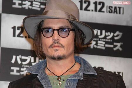 出演映画が、世界で100億ドル以上の興行収入を記録しているジョニー・デップ