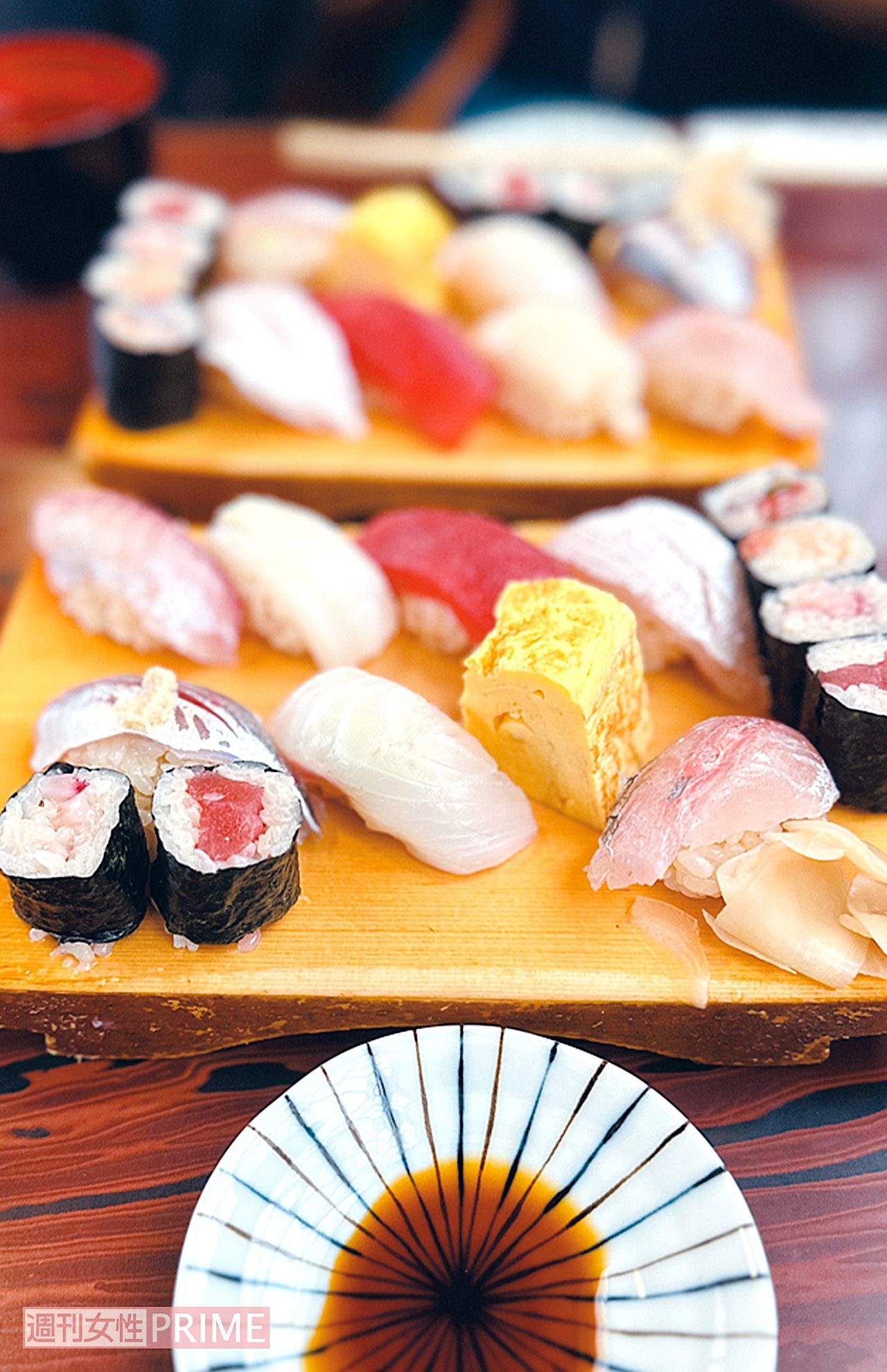 「天史朗鮨」は行列のできる人気店　『60代 大人旅の愉しみと工夫』（主婦と生活社）より