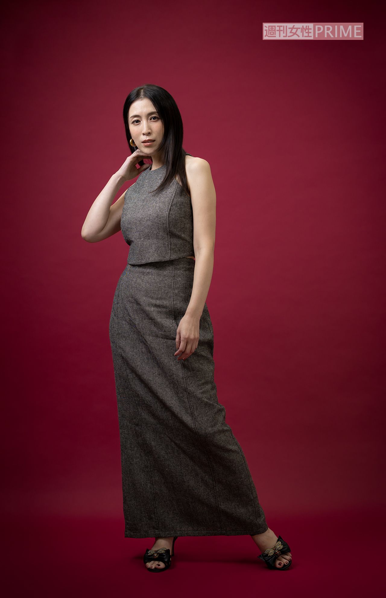 雛形あきこ　撮影／齋藤周造　ヘアメイク／野口由佳（ROI）