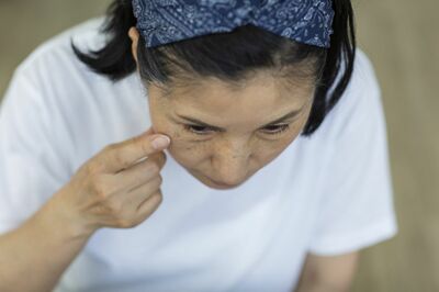 コロナ禍の“顔面老化”を解消！マスク老けの原因は表情筋だった「カオキン体操」解消法