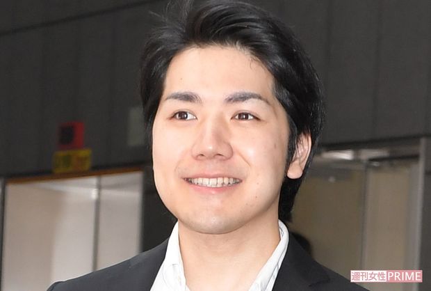 晴れやかな表情の小室さん