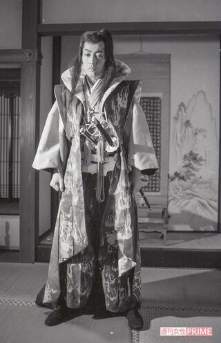 主演映画『魔界転生』のクランクインで天草四郎の扮装を披露（'81年撮影）　写真／週刊女性写真班