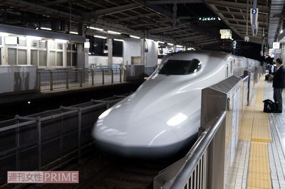 高永容疑者がマスク着用を拒み、23分も遅延させた新幹線『のぞみ』（名古屋駅にて）