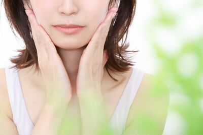 《“花粉肌荒れ”セルフチェック》なぜだかこの時季かゆくなる…2月の肌荒れは「花粉」のせいかも、皮膚科…