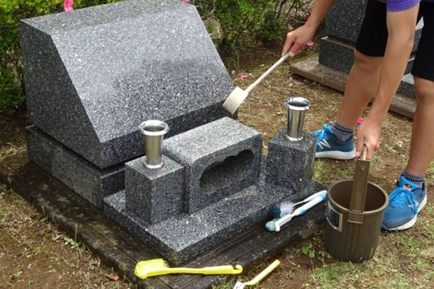 墓埋法が制定された昭和23年以前につくられた共同墓地などは、管理者が不明のケースも多い