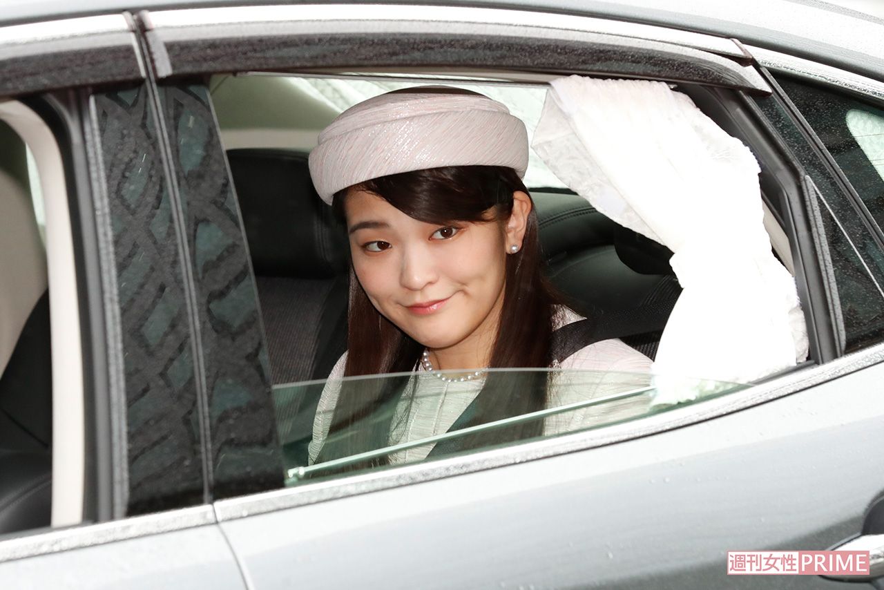 10月23日の正午前、両陛下に挨拶されるため皇居を訪れた眞子さま