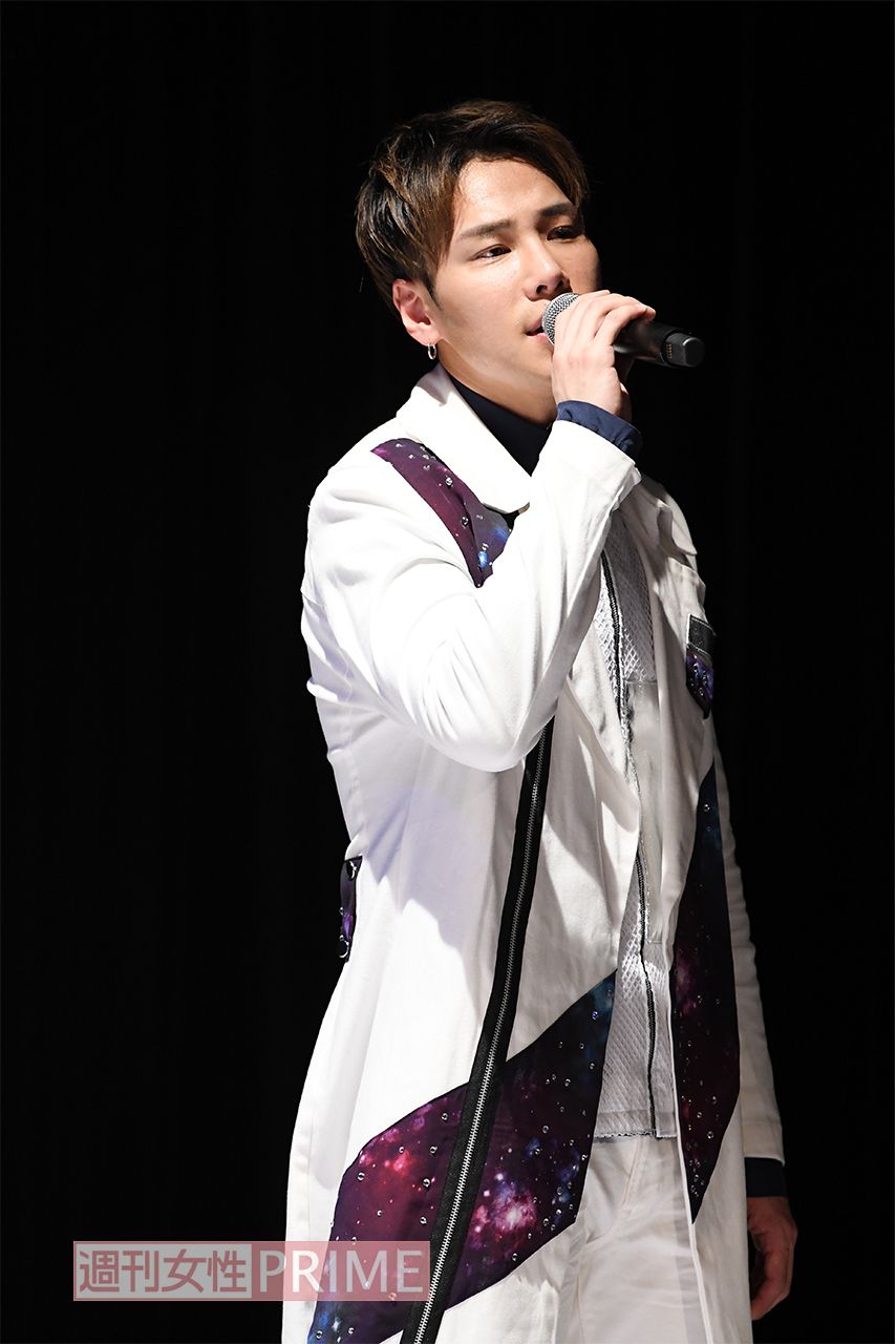 ナロ　撮影／高梨俊浩