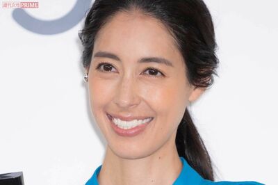 森泉、ハロウィンの大胆バニーガール姿が「色気ゼロ」抜群スタイル賛否　過去には「痩せすぎ」心配声も