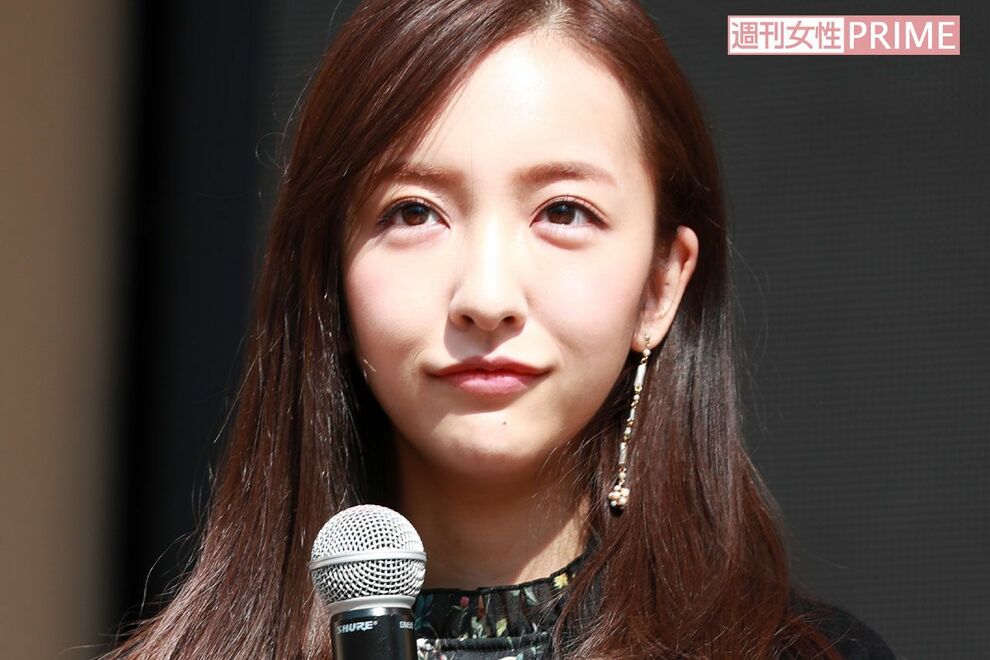 元AKB48・板野友美の『ザ・リッツ・カールトン』“脱衣所vlog騒動”、代理人弁護士に炎上波及!「削除要請…