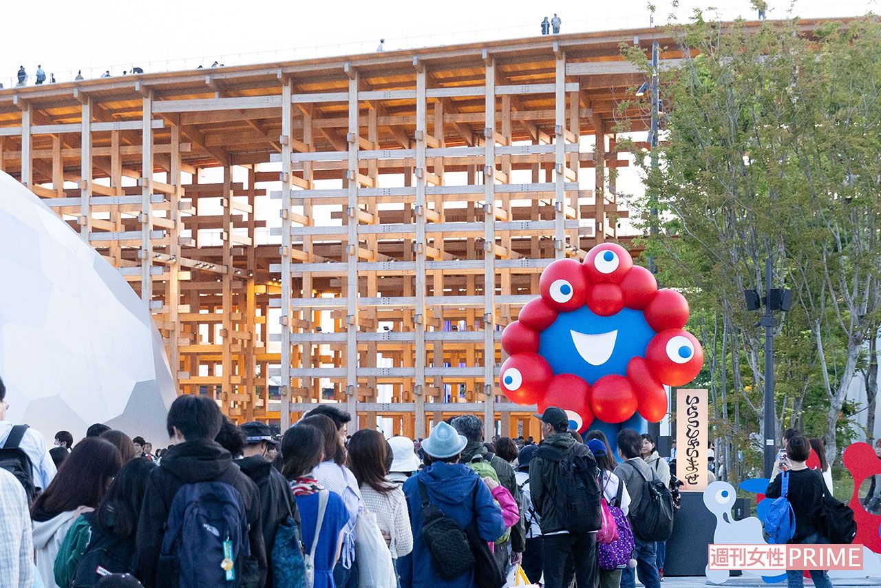 5月のゴールデンウィーク、大行列の大阪・関西万博