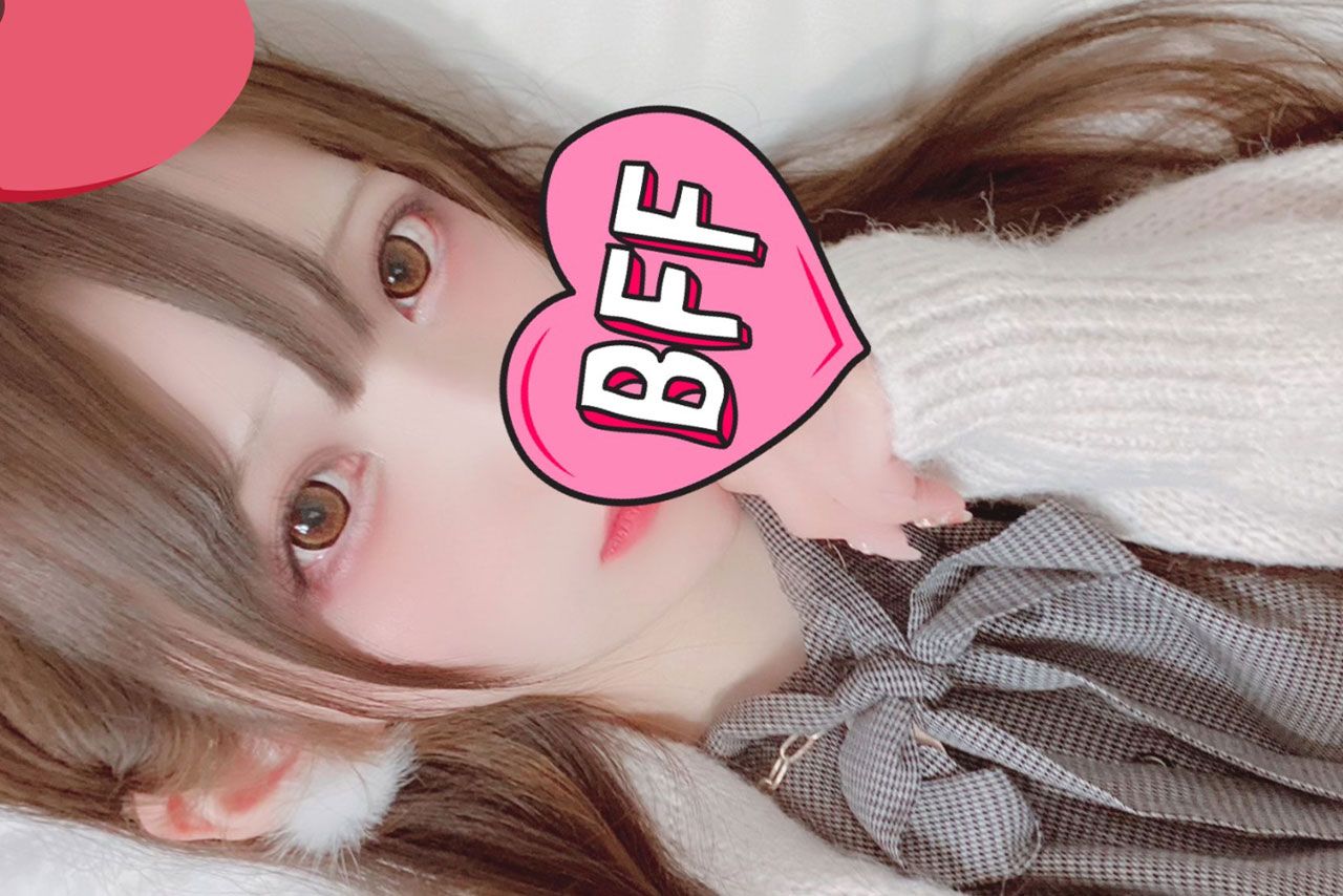 潤羽るしあの“中の人”だと噂される「みけねこ」の素顔（みけねこのTwitterより）