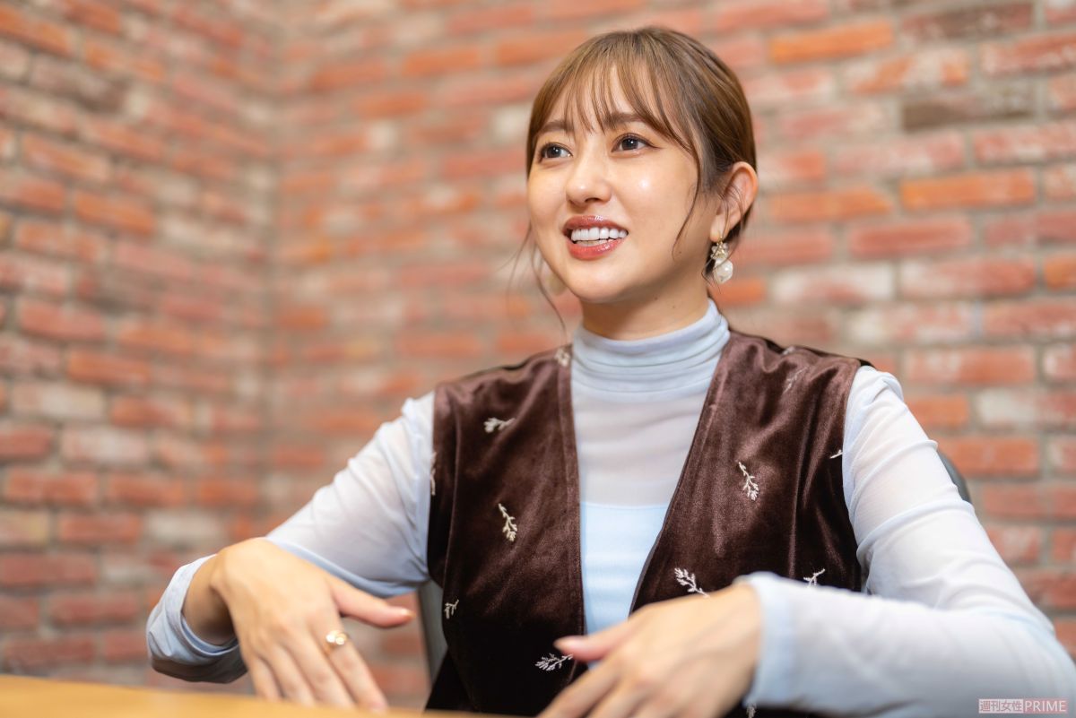 菊地亜美　撮影／佐藤靖彦