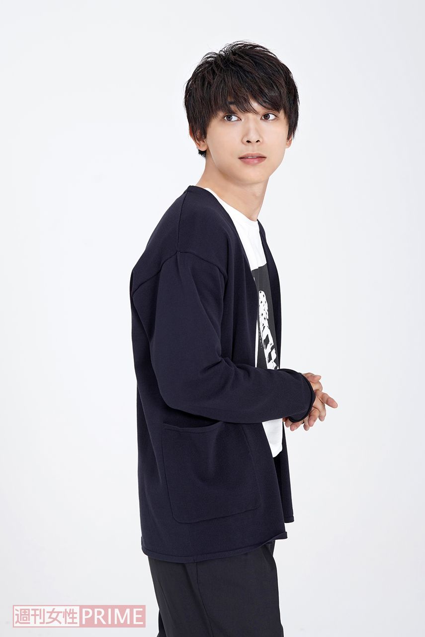 吉沢亮　撮影／佐藤靖彦