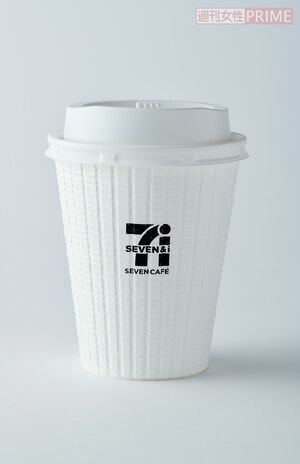 【ブレンドコーヒー部門第1位】セブン‐イレブン7カフェホットコーヒーR／110円（撮影／山田智絵）