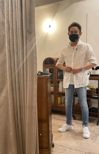 前回紹介したパーマスタイルも板について、さらに若々しい！