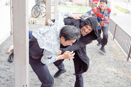 『ぴっぱらん!!』出演／山口祥行、崔哲浩、福士誠治ほか。11月1日（金）よりテアトル新宿、アップリンク吉祥寺ほかにて全国順次公開（C）ワールドムービーアソシエーション