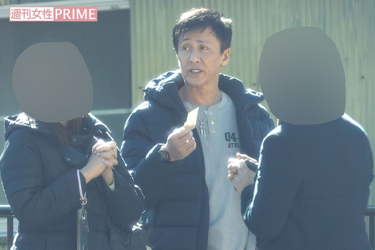 婚約者女性とお泊まりした寮から外出した木村一八を直撃（'23年11月18日）