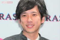 二宮和也が妻のセンスでオシャレに!?  “脱ダサ男”でブランドの顔に抜擢された！