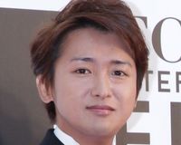 大野智はファッションに無頓着で、母親調達のパンツを愛用