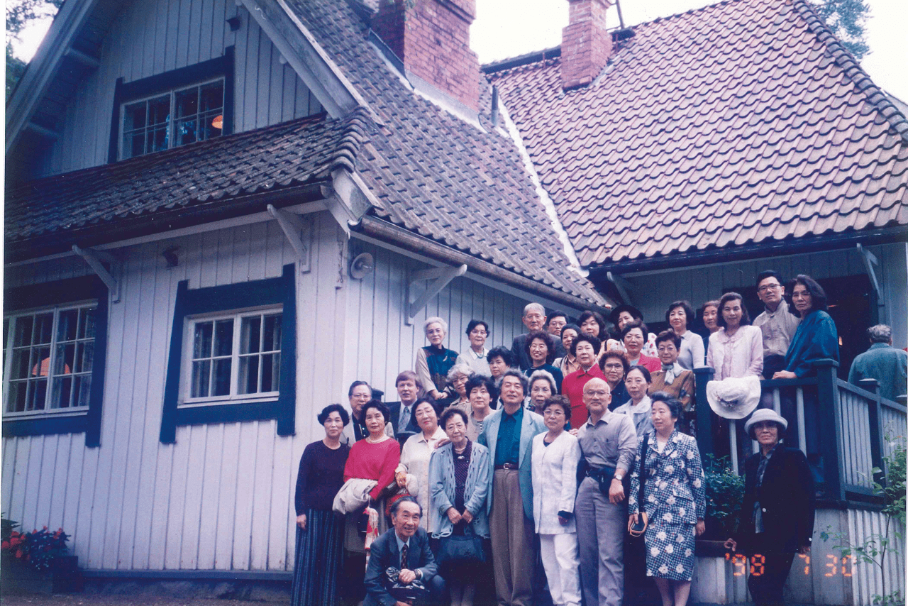 フィンランドで、日本からのツアー客と共に