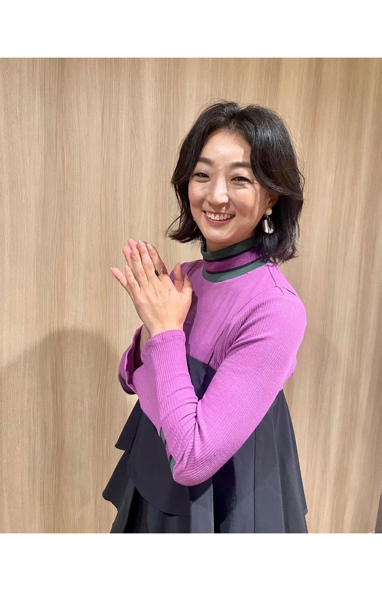 インスタグラムでは番組出演時の衣装などをあげている（岩崎恭子公式インスタグラムより）