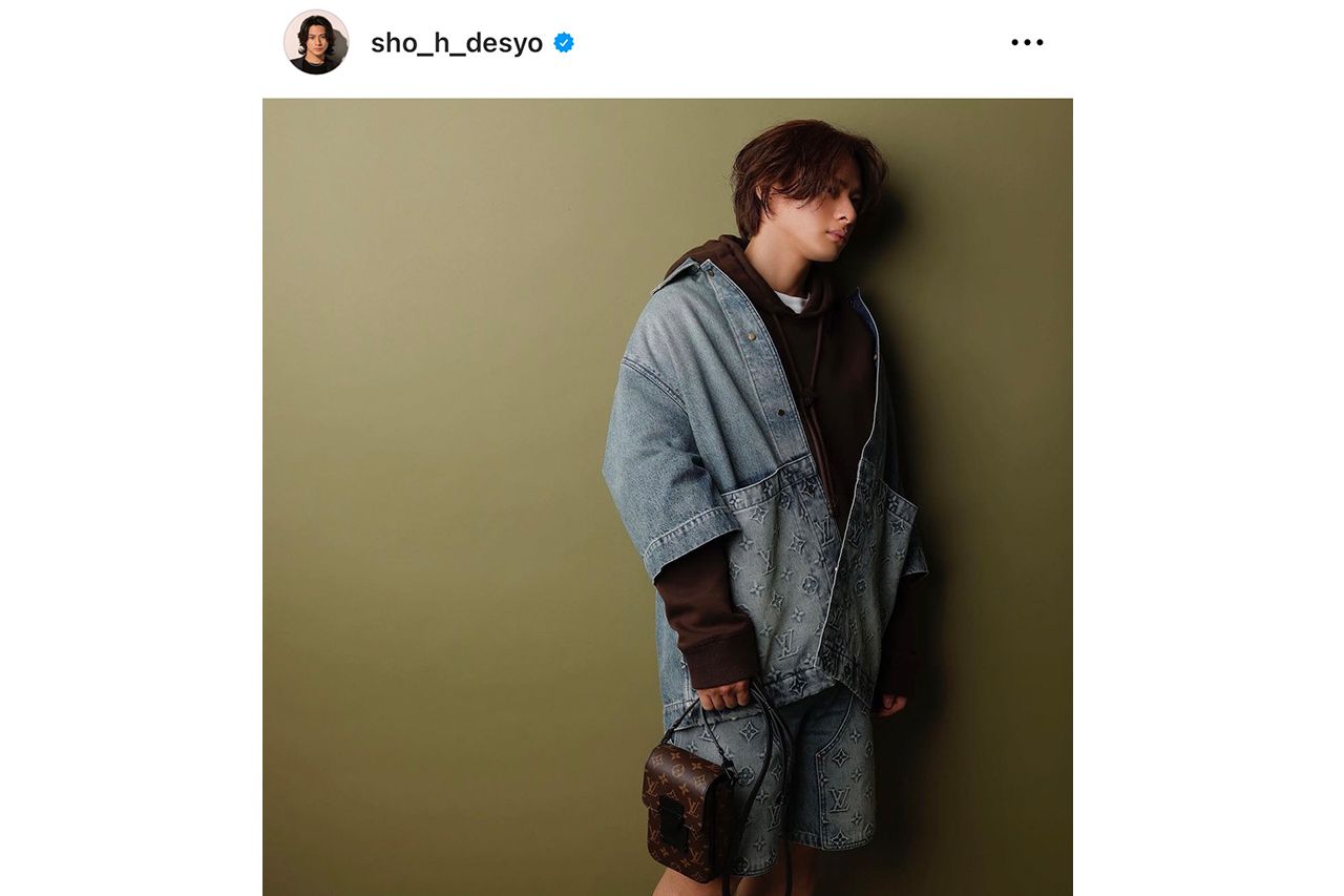  ルイヴィトンを着こなす平野紫耀（インスタグラムより）