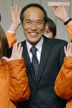 どげんかせんといかん、は流行語にも。東国原英夫元宮崎県知事