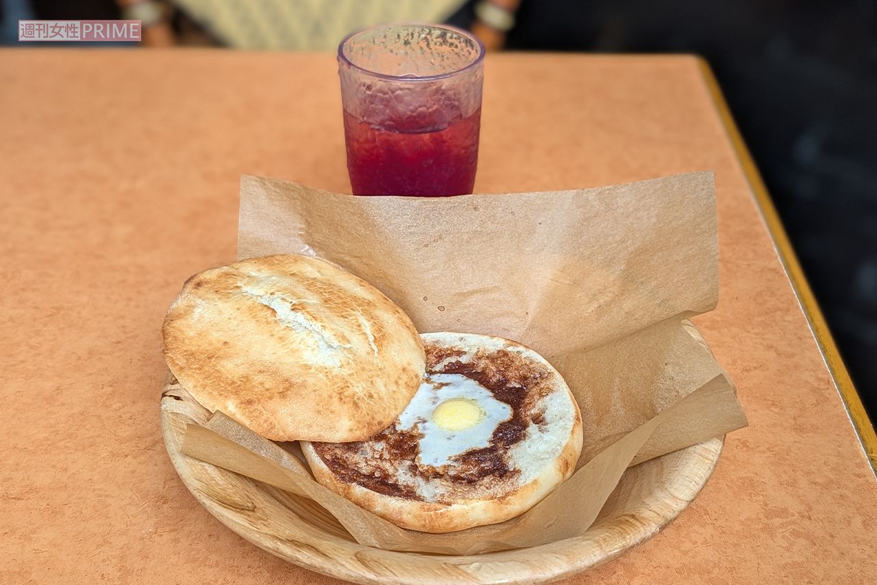 「朝サイゼ」焼きシナモンフォッカチオのドリンクバー付きセットでも300円　撮影／編集部