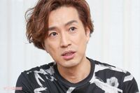 KATSUMI、“バブルの象徴”歌手が明かす「円形脱毛症」「MVで脱がされた」過去