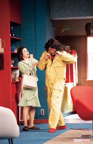 宮澤エマ（左）と香取慎吾（右）　撮影／山田智絵