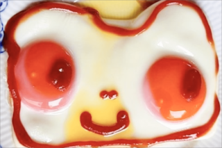 私は誰でしょう？フフ（大地真央・本人インスタより）