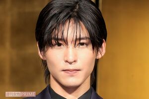 目黒蓮「これはやりすぎ」『それスノ』ロケ先で“使用済1000円札”展示が
