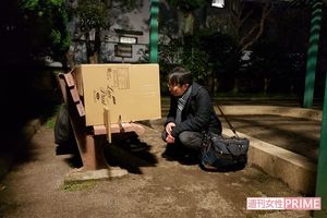 ホームレスたちへの様子を見回るため、夜回りもしている