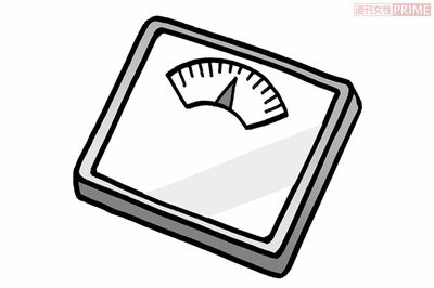 ワザ5：「毎日体重計に乗る」（イラスト／榊原ゆう）