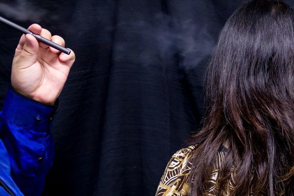 髪に吹きかけても、ニオイ移りは感じられず