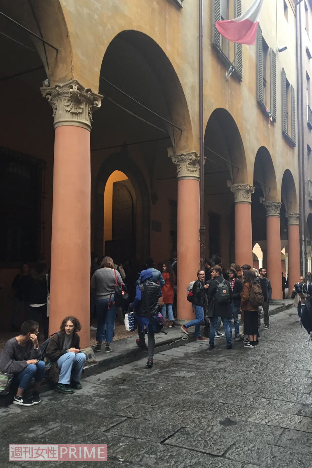 ザンボーニ通りにあるボローニャ大学、哲学科のキャンパス前（2019年秋撮影、中村さん提供写真）