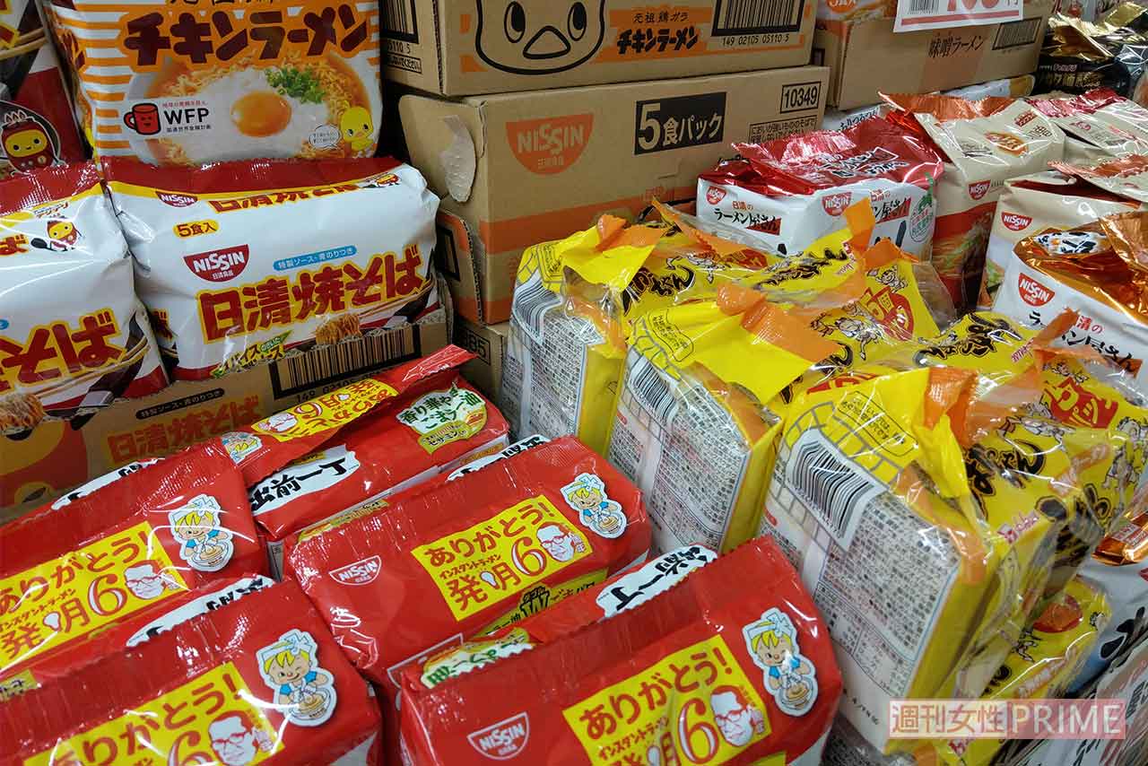 カップ麺だけでなく、定番の袋麺も続々と値上げに
