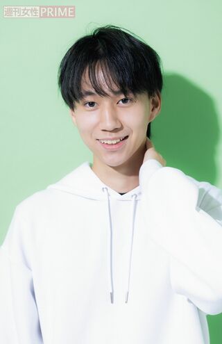 伴夏七葉（ななは・19）大阪府　撮影／矢島泰輔