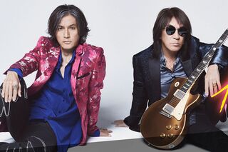 B'z（公式HPより）