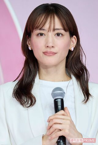 スキンケアブランドのイベントに出席した綾瀬はるか（2025年3月）